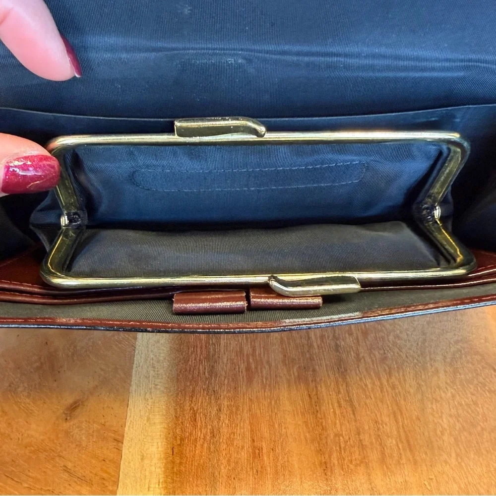 St. Thomas Vintage 1960’s Burgundy Cowhide Leather Envelope Wallet Clutch‎ (EUC)